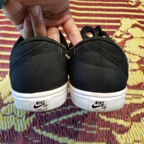 Nike SB Check Solarsoft Canvas Black Sneakers 11 - Picture 5 of 11
